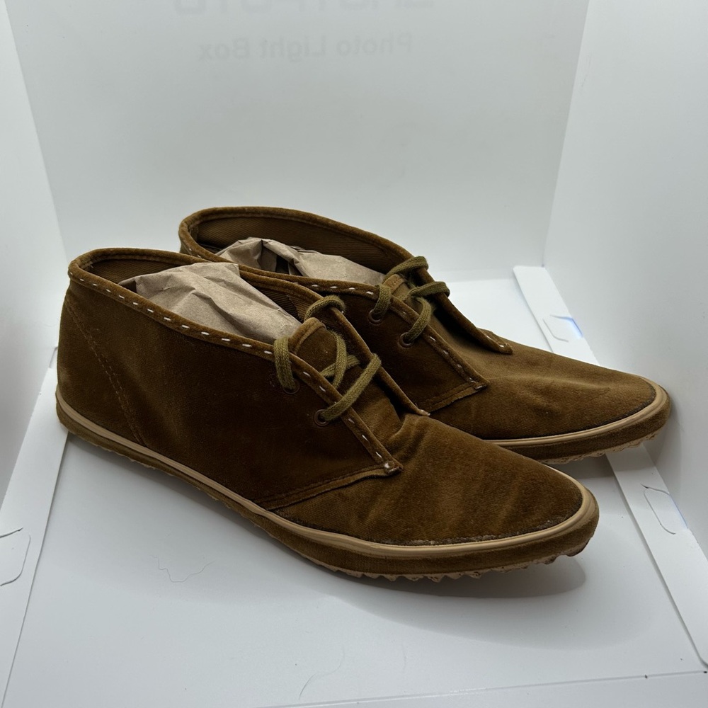 (Vintage Desert/Chukka style) Casuals by Ball-Band Brown Velvet Women’s Shoes